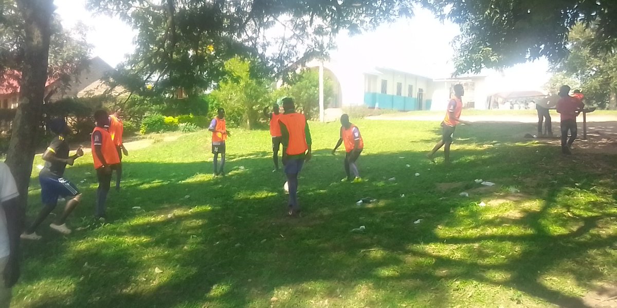 riicofc's tweet photo. Warm-ups against Magoma FC https://t.co/iJFfhmIJSk