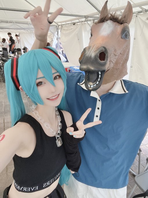 Twitterのコスプレ画像3