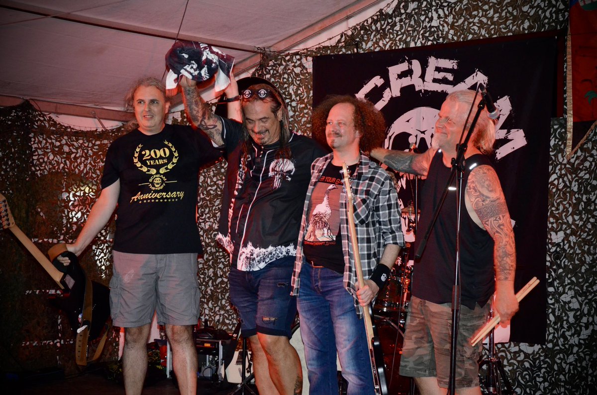 Scream Therapy 🤘🏼 tweet media