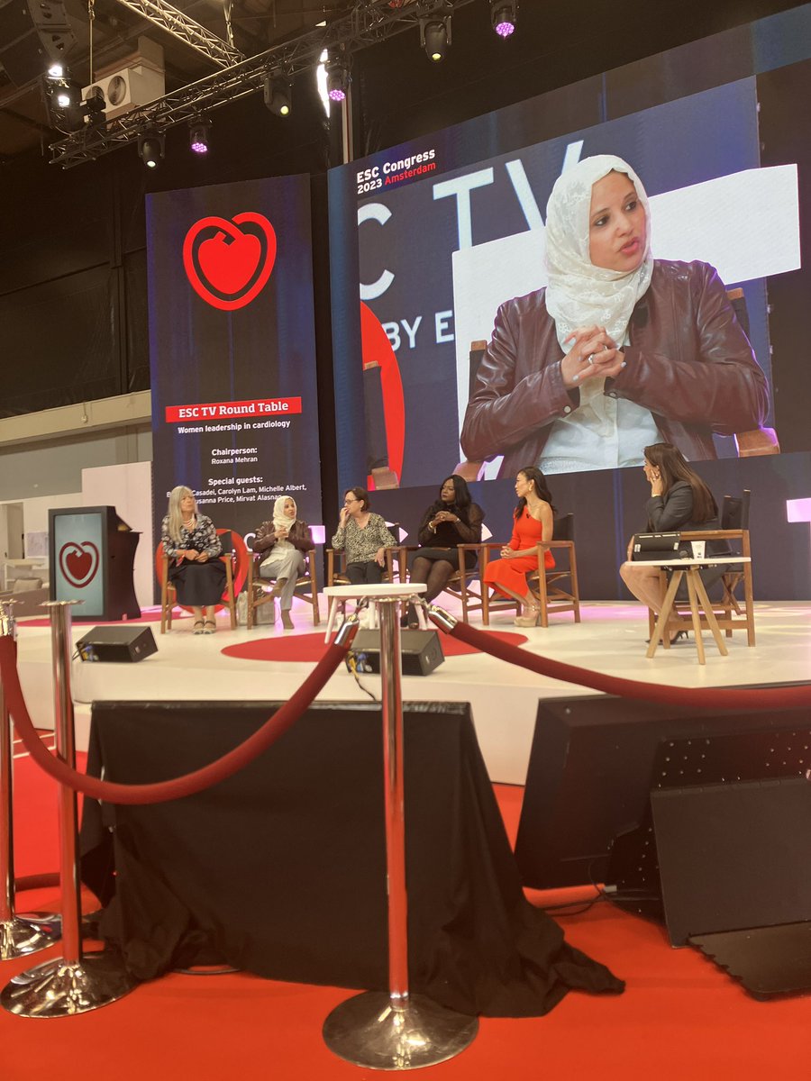 Women As One tweet media