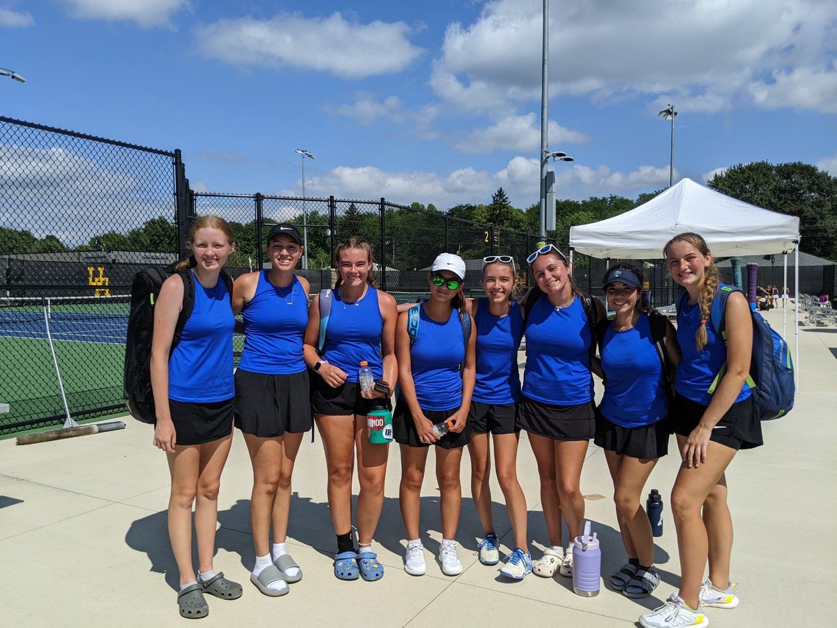 TennisGLHS tweet media