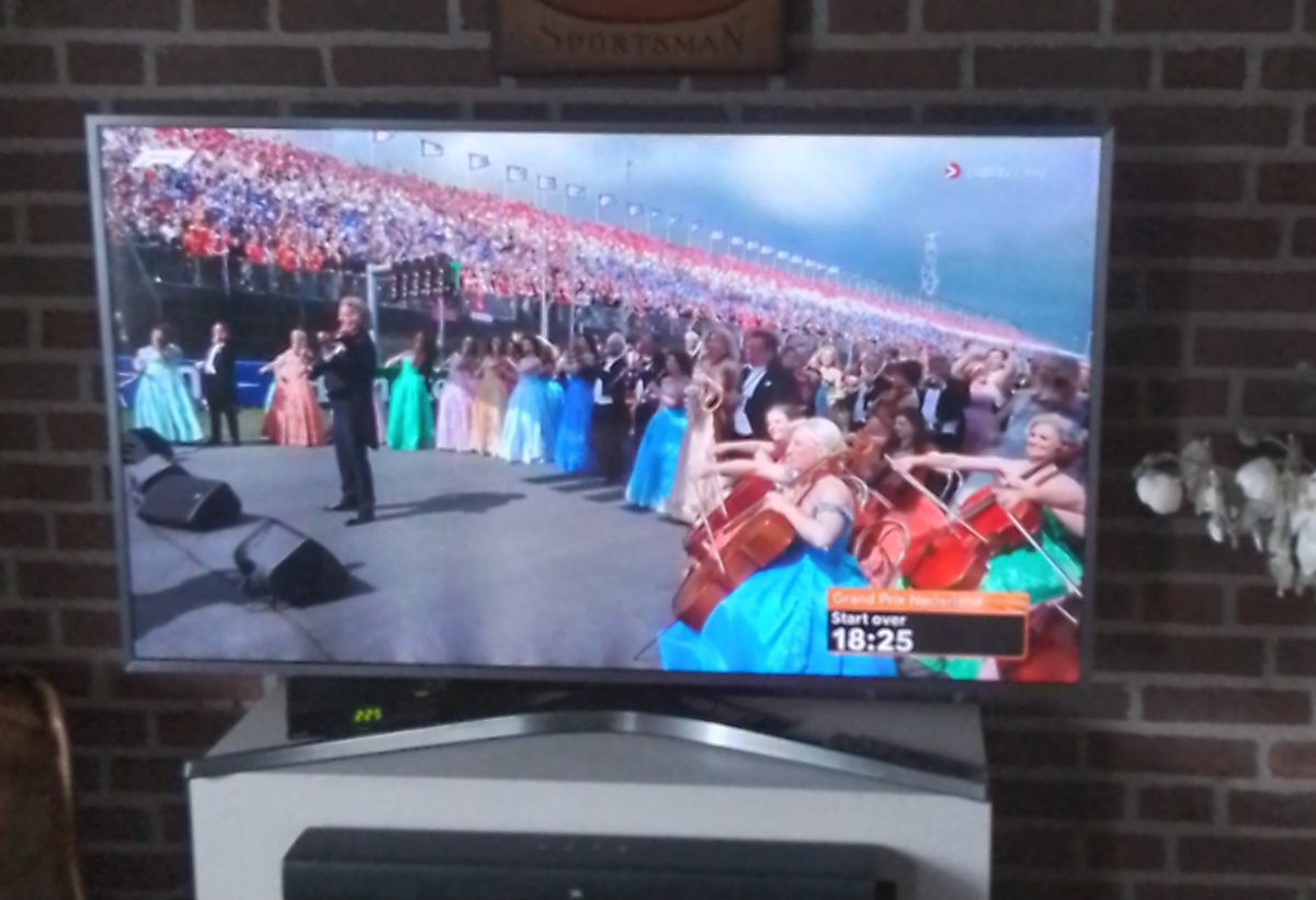 Kippenvel....dat publiek 😍 #dutchGP #gpzandvoort