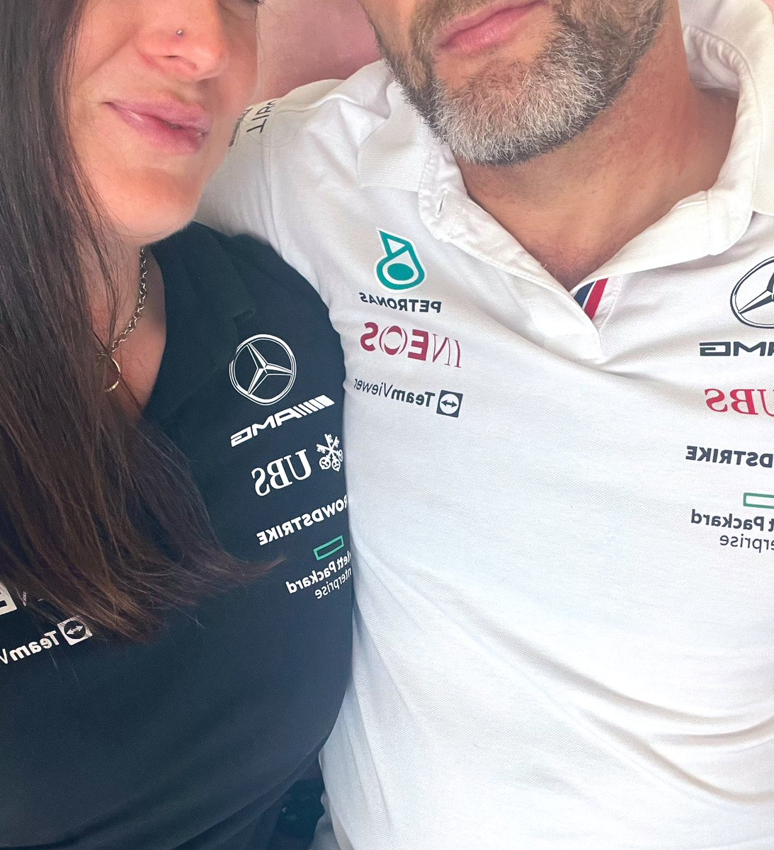 Settling down with my love for the F1 - hoping for some luck for Lewis!! Go Mercedes!! 🖤🖤