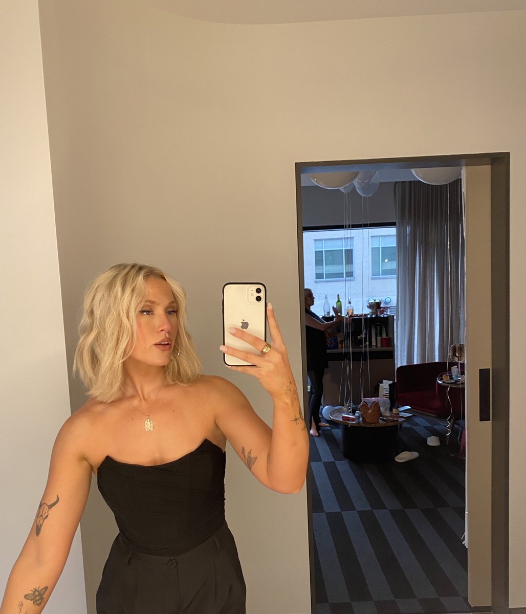 Kamryncamp's tweet photo. 🥐🥯🥖🍞 https://t.co/Ri4rUawM1S