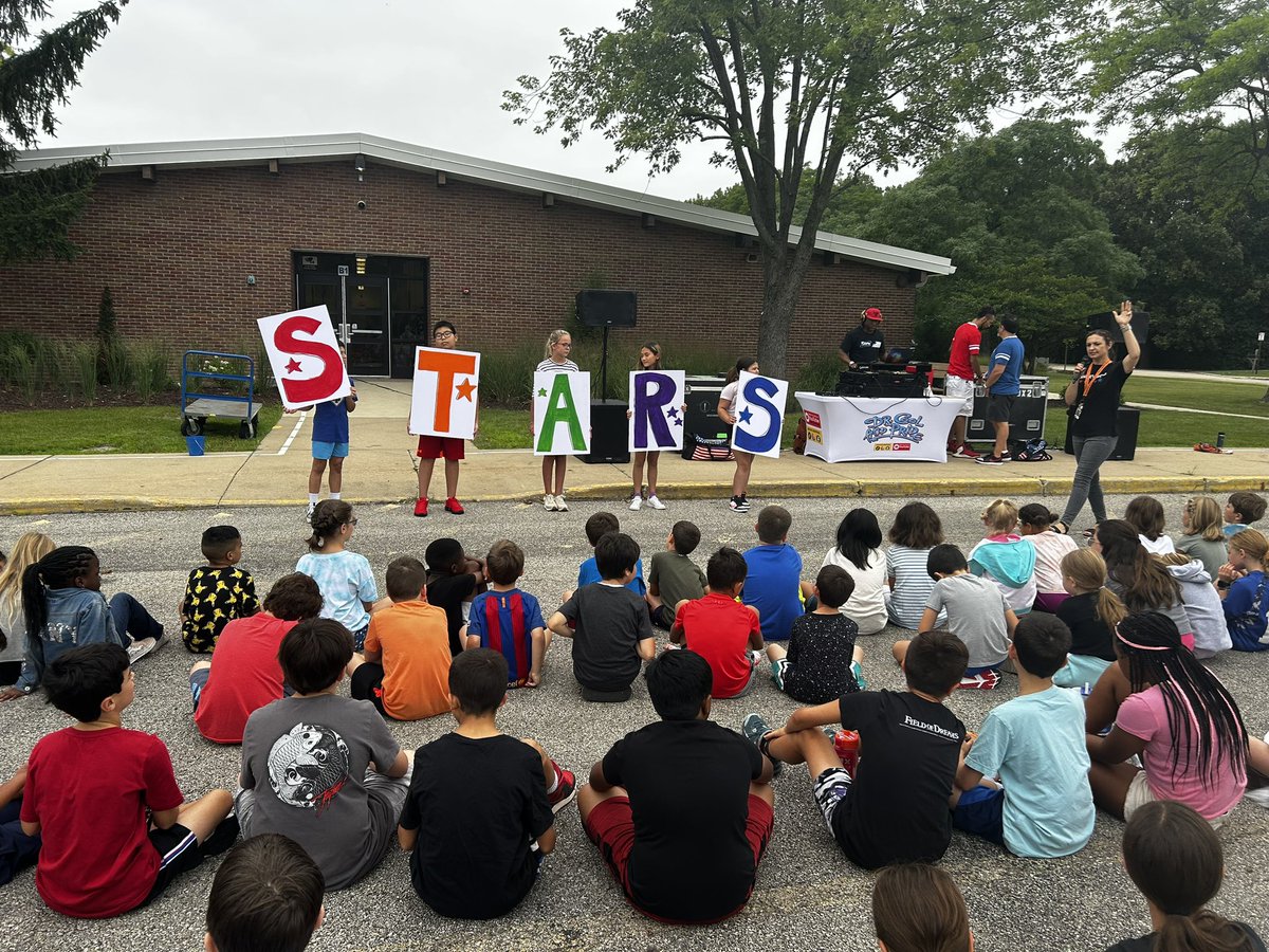 Samantha Roberts tweet media