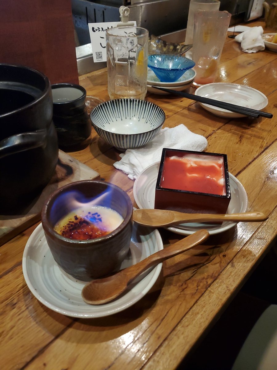 〆のデザートも美味しかったです
プリンその場で焼いてくれた 