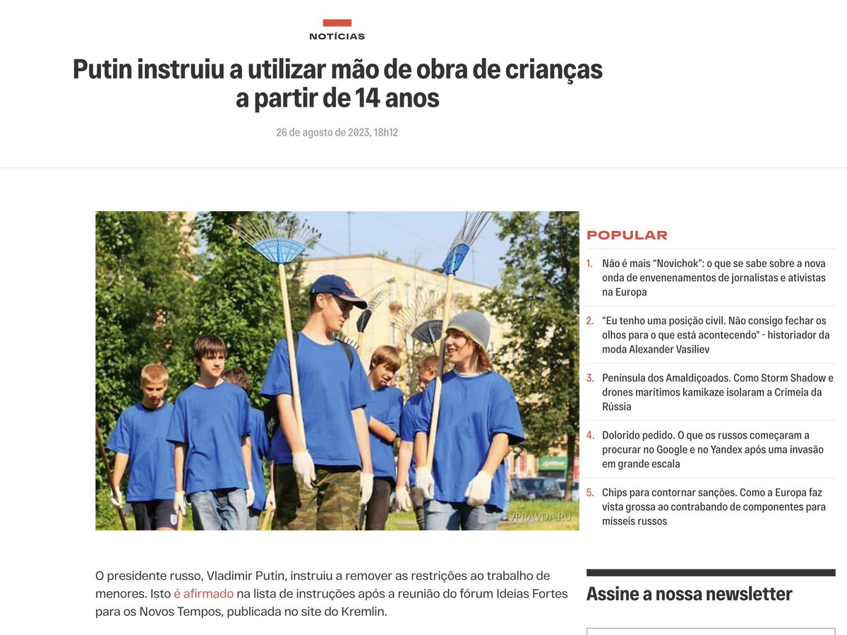 hoje_no's tweet photo. Vladimir Putin removeu as restrições p/o trabalho de jovens entre os 14 e os 18 anos. A medida visa diminuir o impacto da falta de mão-de-obra na indústria russa. Através dessa medida, basta um atestado médico e a autorização de um dos pais p/que jovens de 14 anos ou mais possam trabalhar na indústria.

De acordo c/dados da associação industrial russa, a Rússia está enfrentando uma escassez de pelo menos 600 mil trabalhadores. Parte da responsabilidade por isso é da guerra travada pela Rússia na Ucrânia, c/outra parte sendo a fuga de homens e mulheres entre os 18 e os 50 anos, um grupo de cerca de 200 mil cidadãos que fugiram do país na 1ª onda de mobilização, em Set/2022, e ainda não retornaram.