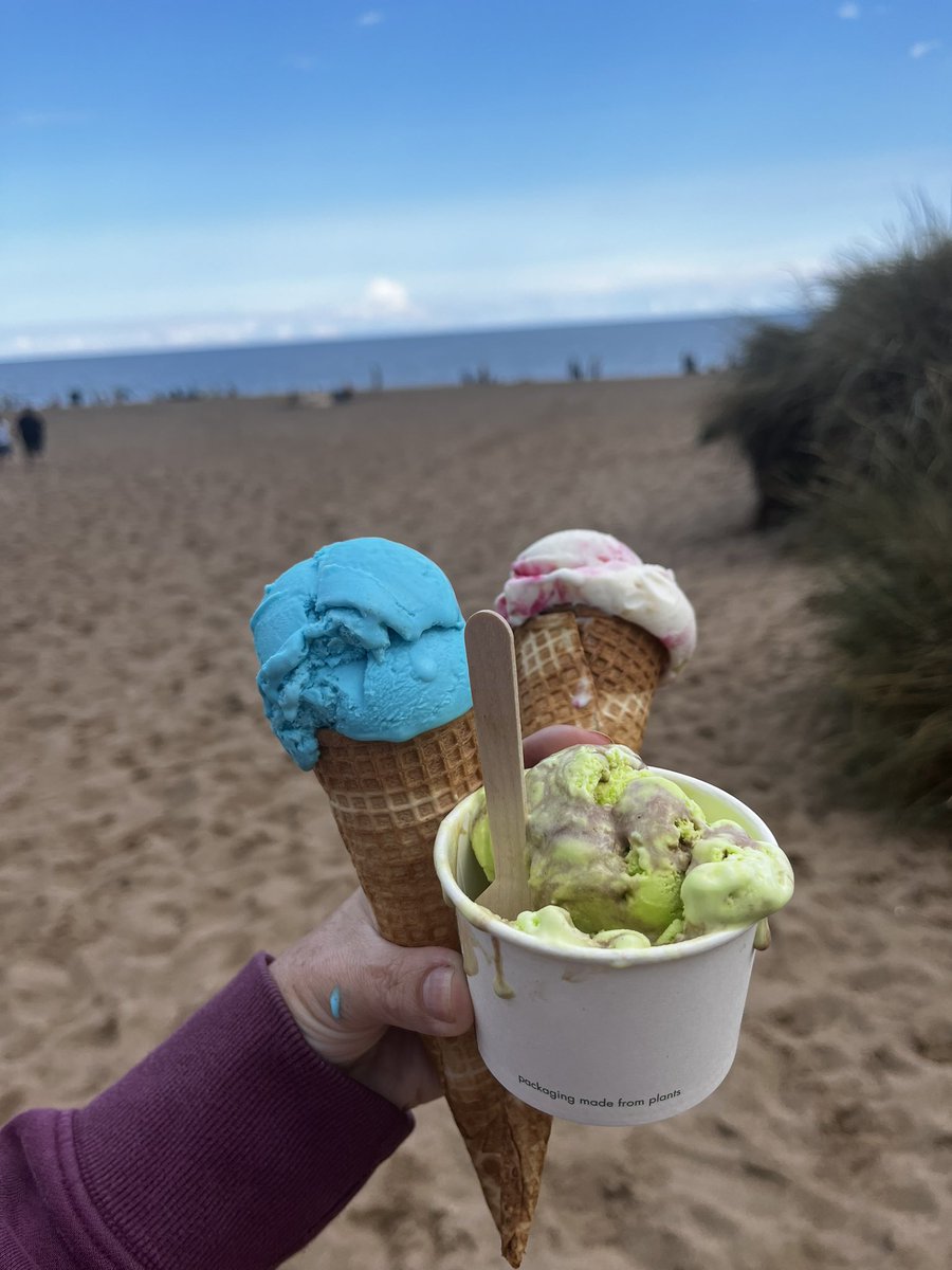 Day on the beach means 
Beach races 🏃🏼‍♀️ 
Digging holes  🪣 
Collecting shells 🐚 
Walks that end with ice cream🍦 
#WeActiveChallenge 
#AHPsActive