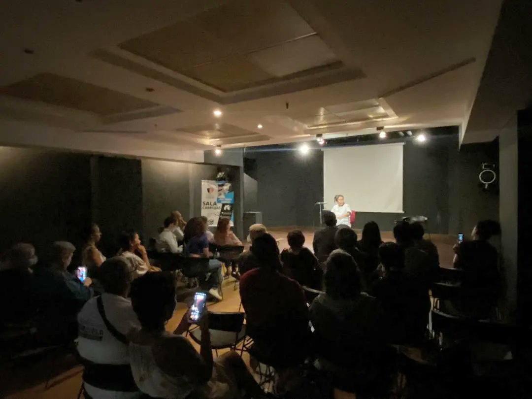 culturachacao's tweet photo. En el marco de la celebración del Día Mundial de la Cachapa 
 @culturachacao junto a  @gatamarialoa
Chef Investigadora y Artesana Culinaria realizamos la actividad 
🌽Tertulia y Degustación: Un encuentro con la Cachapa, embajadora gastronómica

 @Chacao #chacao https://t.co/rL1BWXQptE