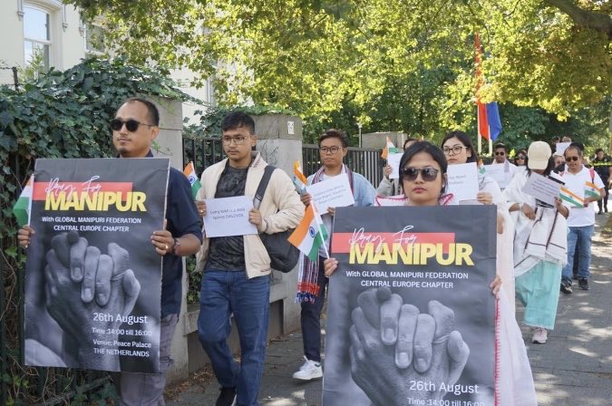 BinaNepram's tweet photo. Manipuris marched for Peace ☮️ in #Netherlands on Saturday.3.3 million people in state deserve to live in peace,safety & in dignity.The wars waged on land & its #Indigenouspeoples for past 3 months must end #OurQuestForPeace is greater than #YourThirstForWar #NotYourWarSite🌿🙏🏽 https://t.co/Cw1nPHtI8H