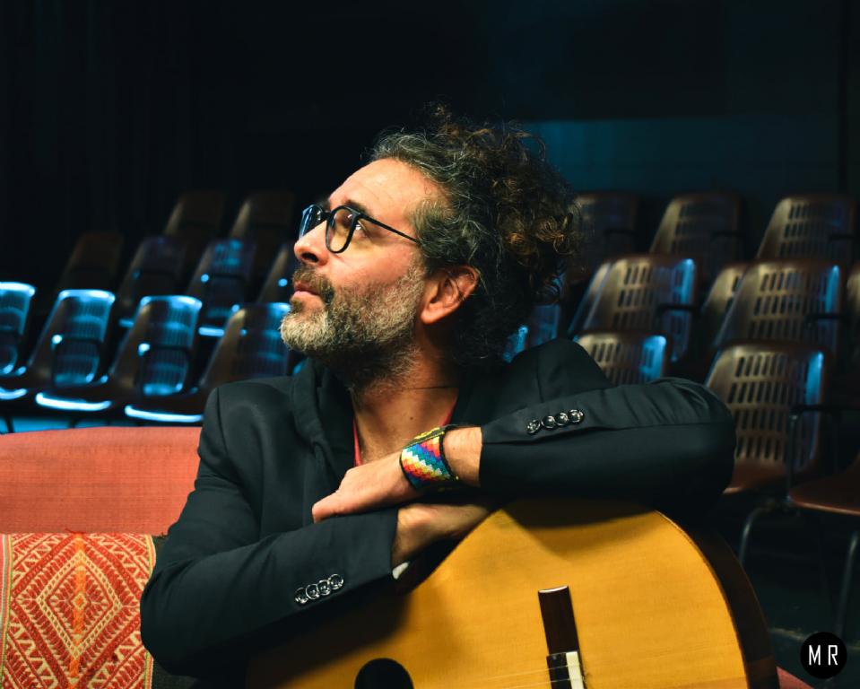 YACARÉ MANSO CELEBRA SUS 25 AÑOS CON LA MÚSICA:
partedelshow.com.ar/noticia/yacare…
<a href="/YacareManso/">Yacaré Manso</a> #musica <a href="/cafeberlinbsas/">Café Berlín Buenos Aires</a>