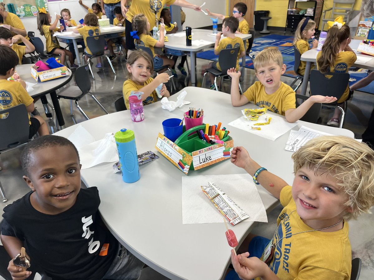 Did you say 🍦? We ❤️🍦for snack!! @MrsWillis_CTE @MrsDarnell_CTE @ctetigers