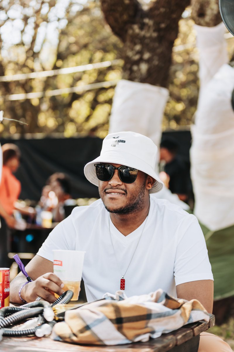 HomeComingEvent's tweet photo. Whether it’s good food or drinks, there’s something for every Friend! 🌼

#FriendsLikeMe 
#15YearsOfFriendship 

ph: @PixelKollective https://t.co/riGJimwfSo