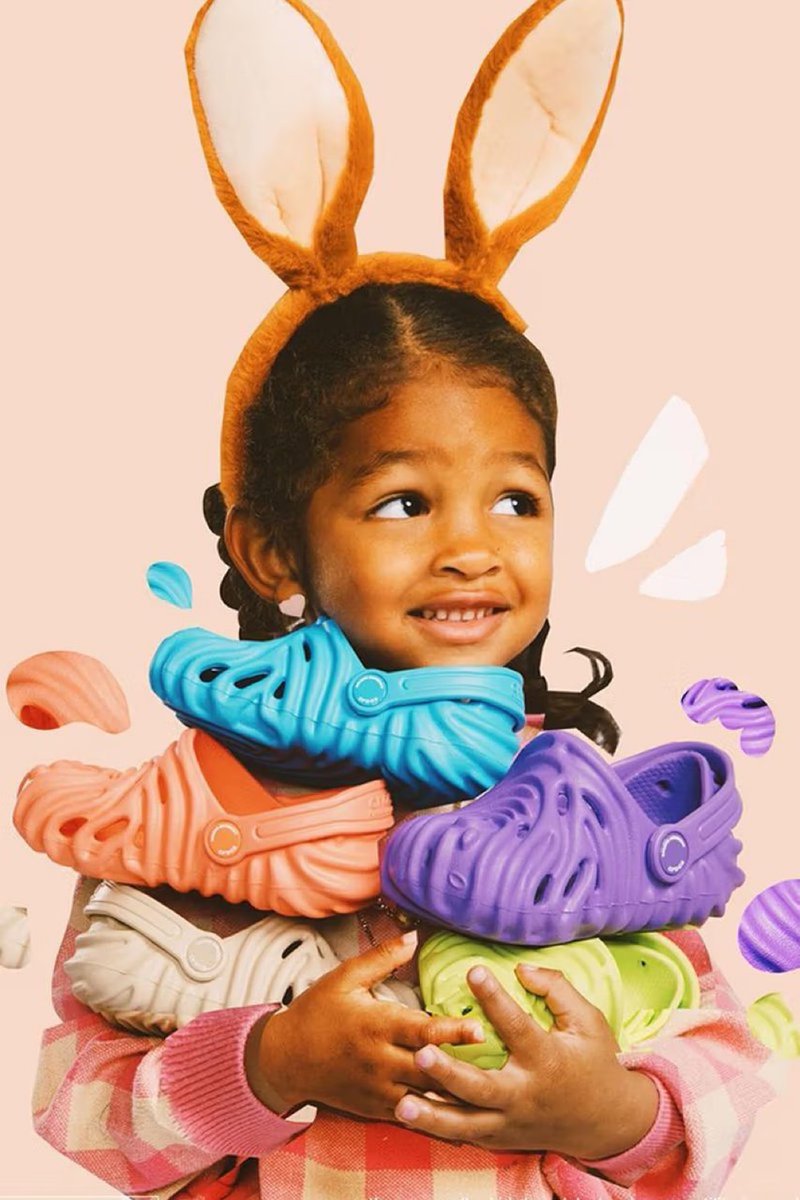 snkr_twitr's tweet photo. AD: Salehe Bembury x Kids Crocs Pollex Clogs Collection available here

Slam Jam https://t.co/xrBQdk76RM

Crocs US https://t.co/cRhhxqiAXF 

Feature https://t.co/Z0VHdYfV6h

Nordstrom 
PS https://t.co/TrhBe4qcKI
TD https://t.co/ppmnbOZ0Ob https://t.co/CG0H6Cqeqh