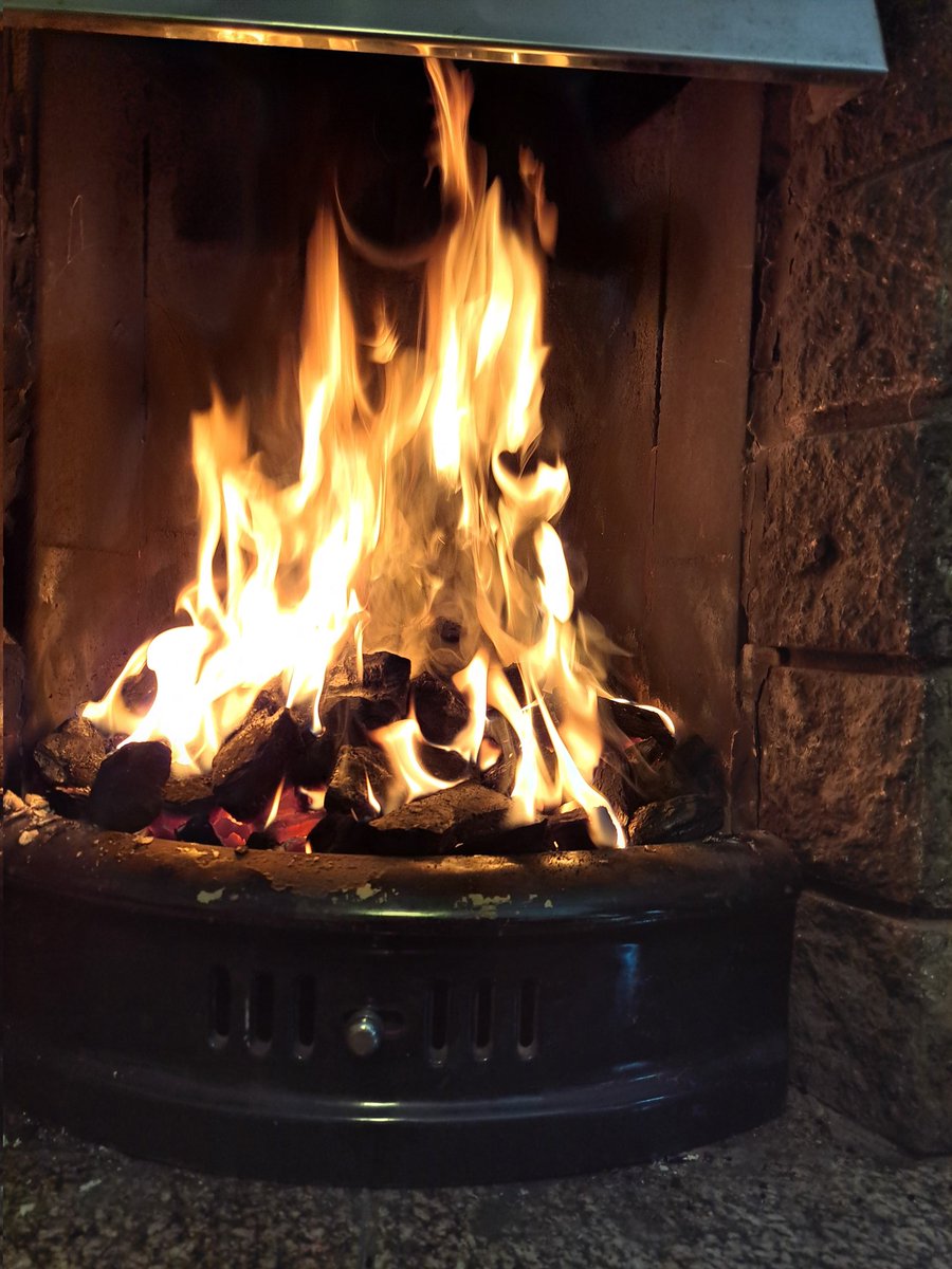 Back at #Tregeseal and the mizzle has well and truly come in and it's chilly ... feels better already! 
August heatwave!
