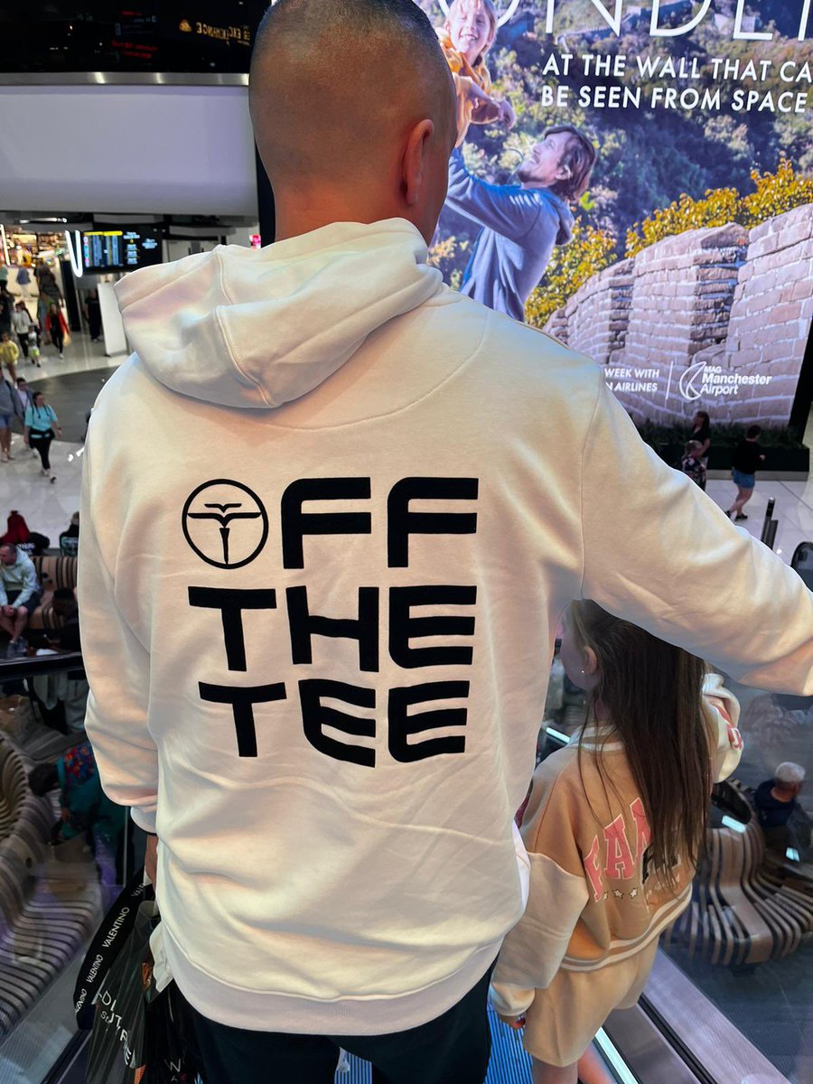 OffTheTee169166's tweet photo. Nice to see Off The Tee at Manchester Airport #offthetee #golf #golfwear https://t.co/oefe6VzV1O