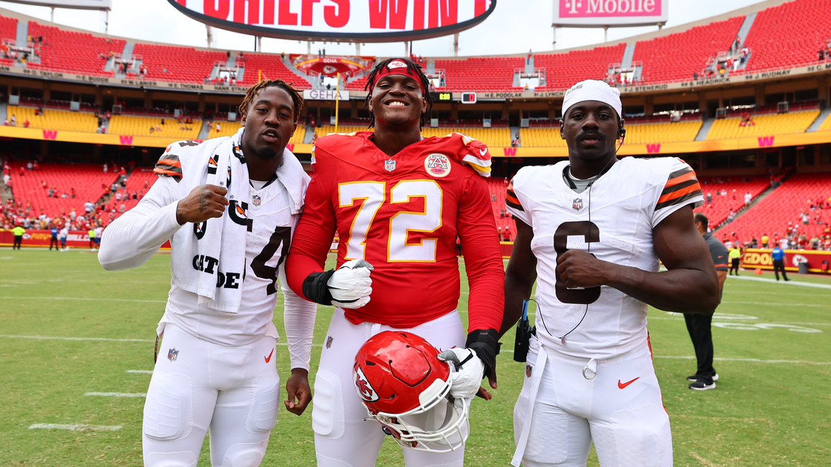 Ebuka_G's tweet photo. people dey doubt say e sure for me ke?
#chuitup #ChiefsKingdom https://t.co/OpjSffsmRV