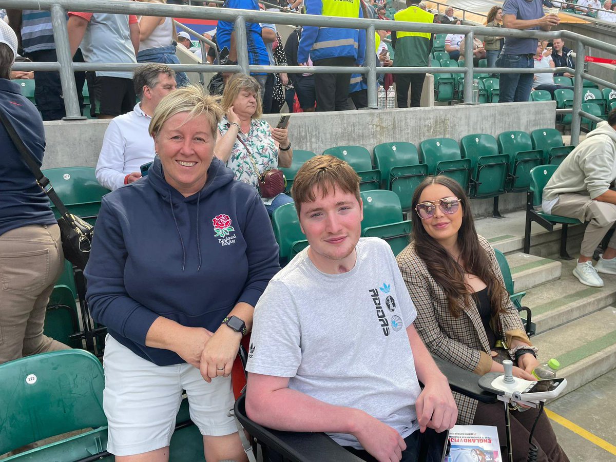 dmrc_benfund's tweet photo. Always a fantastic day out @Twickenhamstad for patients of DMRC Stanford Hall. Our thanks as always to @RFU for this incredible opportunity. A break from the rehab setting is so very valuable. #HelpingThoseWhoServeTheirCountry #ENGvFIJ https://t.co/mUZYmxDW1g
