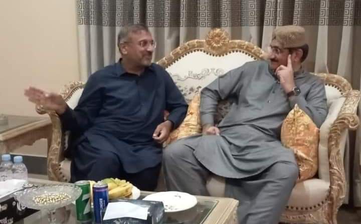 Naveed_mahar's tweet photo. Ex CM Murad Ali Shah sb,Ex minster LGD Nasir shah sb &amp; others visited Chak house &amp; met with Ayaz Mahar today.they also offered condolence to relatives of Journalist Jan Muhammad Mahar. https://t.co/9YAN0kmSzC