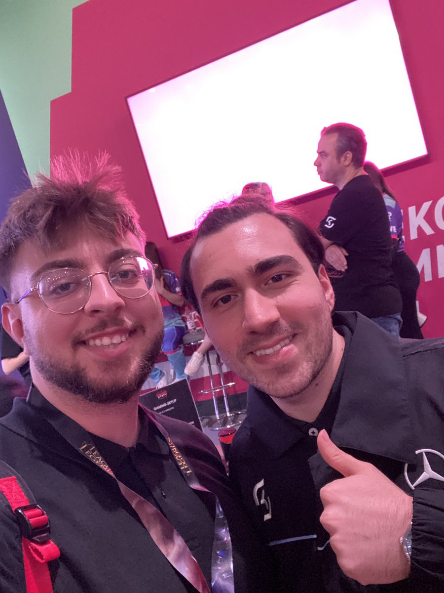 Met my favorite jungle streamer <a href="/GiliusLoL/">Berk</a>  👀