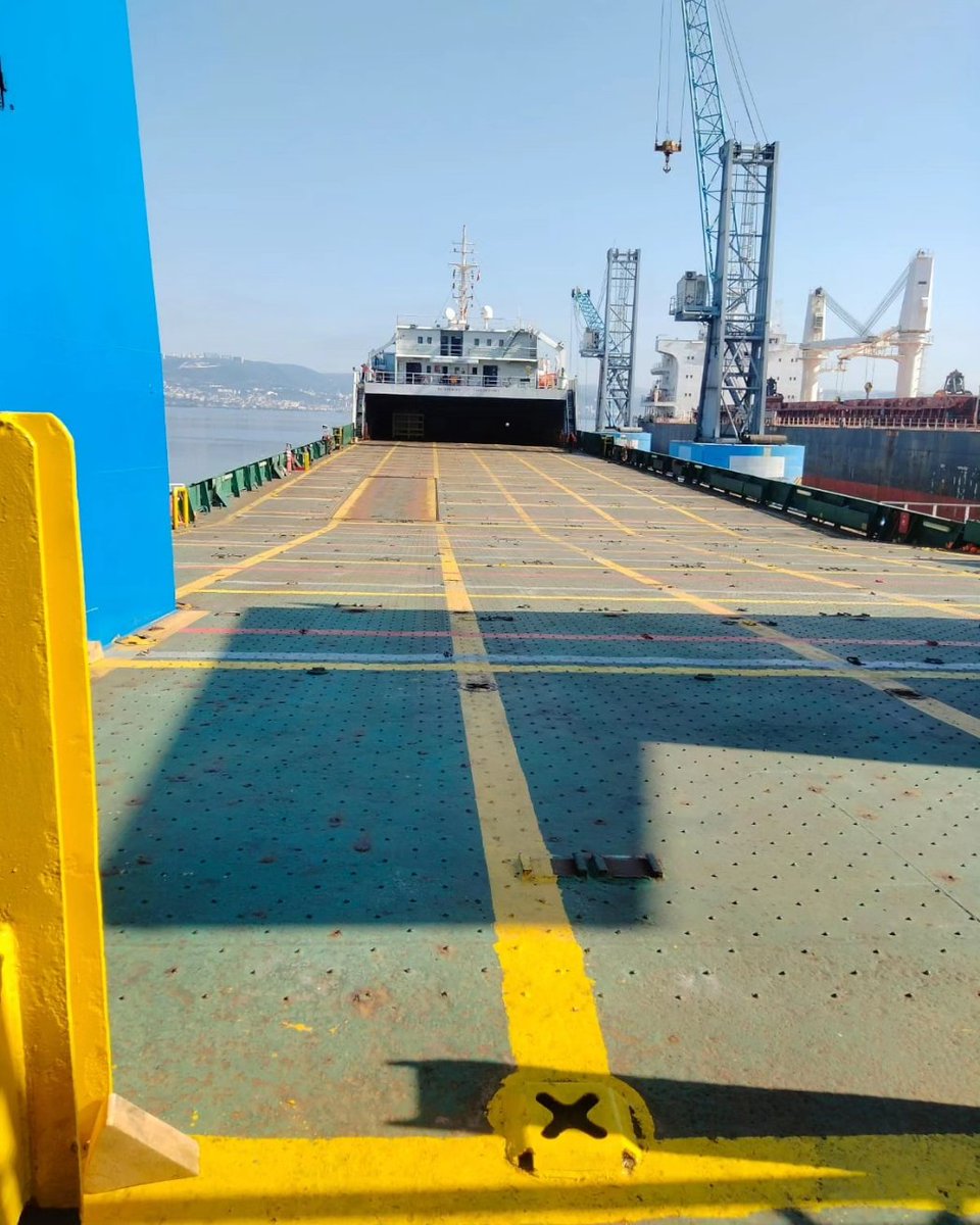 artimet_'s tweet image. Survey of transit vehicle/car maritime shipment between Turkey and Georgia.  Loading and unloading survey at both loading Turkiye(Gulf) and Georgia (Poti) ports.
#CarLogisticSurvey #Lashing  #Loading #Discharging #Georgia #Poti #Turkiye #Gulf #ARTIMET #InspectionBV #Nerherland