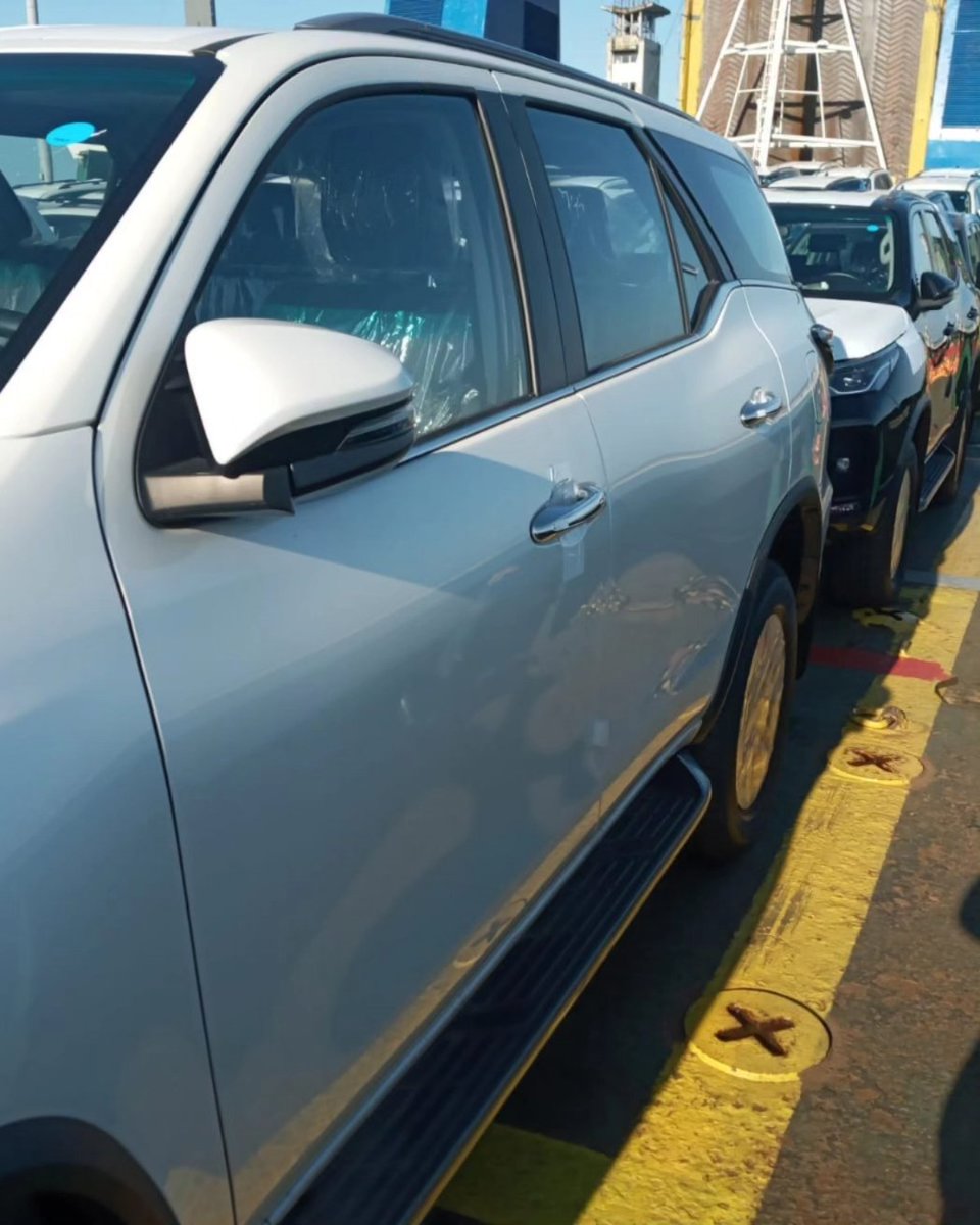 artimet_'s tweet image. Survey of transit vehicle/car maritime shipment between Turkey and Georgia.  Loading and unloading survey at both loading Turkiye(Gulf) and Georgia (Poti) ports.
#CarLogisticSurvey #Lashing  #Loading #Discharging #Georgia #Poti #Turkiye #Gulf #ARTIMET #InspectionBV #Nerherland