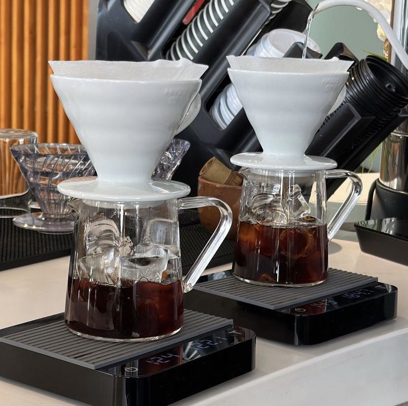 مع حر هالايام يبغى لها ايس دريب ينعش حواسك👌🏻😋

#ترانكيلو_كافيه #ايس_دريب #قهوة #الرياض