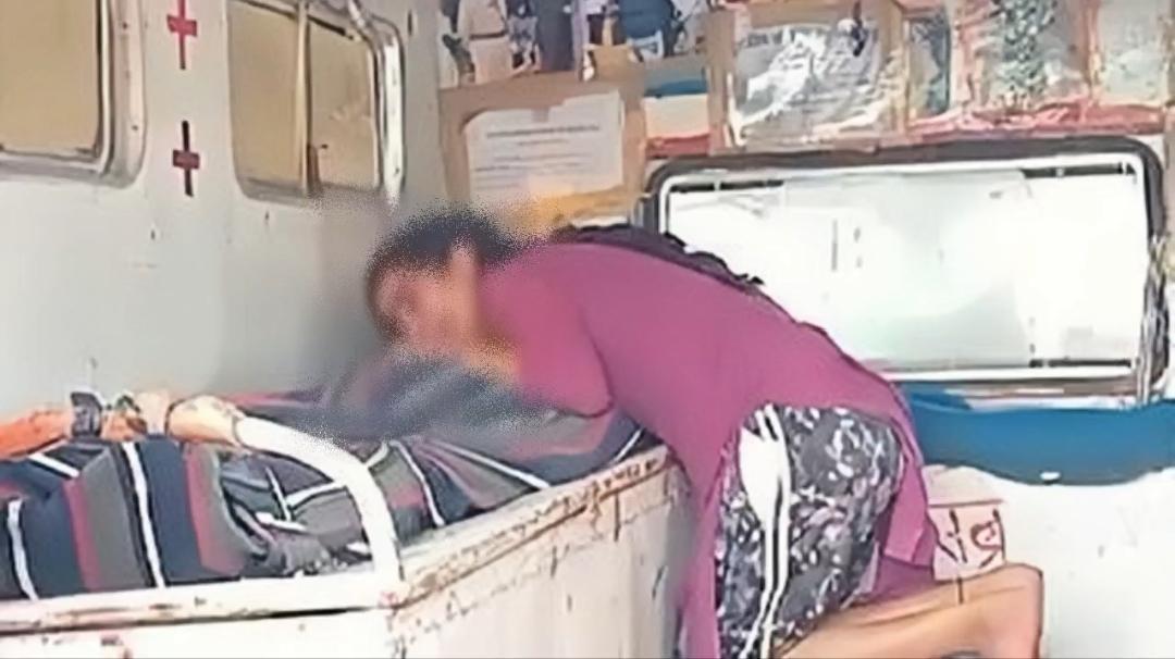 ambedkariteIND's tweet photo. A brother sacrifices his Life to protect sister and mother from Caste Hindu Thakur molesters. Every day Life of Dalits no one can understand the Unbearable Pain. https://t.co/4VgtQvIz6i