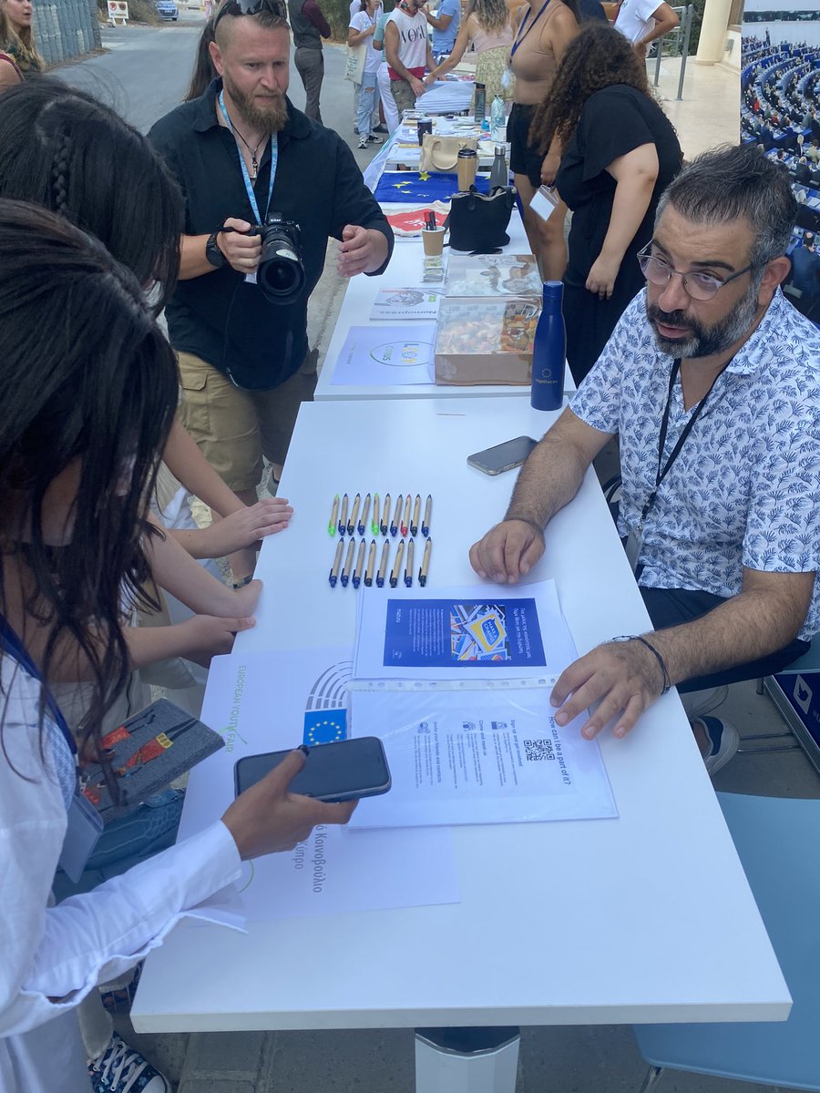 EP in Cyprus tweet media