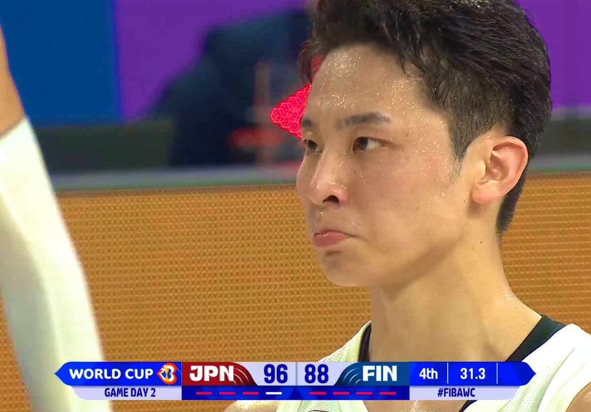 SloHoopsFan's tweet photo. This guy Kawamura is 22 years old and 172 cm tall (5-8). He destroyed NBA All Star Markkanen and Finland and lead Japan to their first win over a European team. That’s just pure insanity!

Best game so far in Okinawa! 🇯🇵 https://t.co/lI6udu5wsk