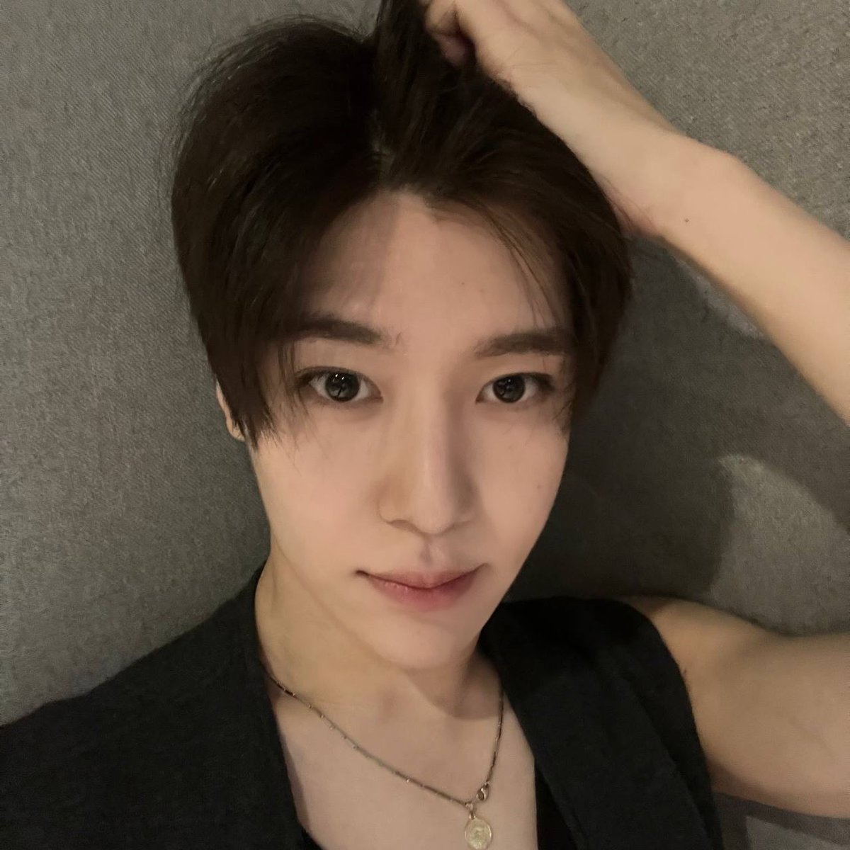 smrookies's tweet photo. [시온] 안녕하세요 시온이에요
어제는 NCT Nation 콘서트를 다녀왔는데요!! 선배님들 모두 너무 너무 멋있었어요😎
저는 특히 배기진스 재킷 터는 부분이 아직도 생각나요...🥰
마지막으로... 역시 엔시티가 엔시티했다💚🌊

#유우시온 
#유우시 #YUSHI #시온 #SION
#SMROOKIES #SR23B https://t.co/oL85DxDZpD