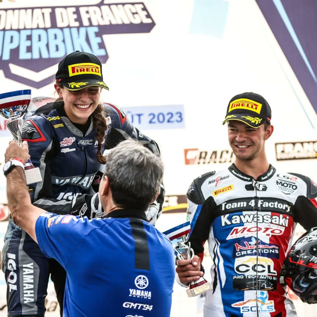 JustinePEDEMONT's tweet image. 🇨🇵  @FSBK_officiel 🇨🇵
Week-end de course très positif
✅ Pôle position
✅ Record de piste
✅ Race 1 : Victoire et meilleur tour en course
✅ Race 2 : P2 et meilleur tour en course
➡️ 2 places de gagnées au championnat : je repars 3ème 🔥

#motogp @ffmoto @remytissier @FIM_live