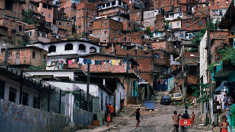 ElDatoEcua's tweet photo. #ElDato 🇪🇨 Porcentaje de personas viviendo en condiciones de pobreza en América Latina:

América del Sur:

🇻🇪Venezuela: 81 %
🇦🇷Argentina: 42 %
🇨🇴Colombia: 39.3 %
🇧🇴Bolivia: 36.3 %
🇧🇷Brasil: 29.4 %
🇪🇨Ecuador: 27 %
🇵🇾Paraguay: 24.7 %
🇵🇪Perú: 27.5 %
🇨🇱Chile: 11.5 %
🇺🇾Uruguay 10.7 %

Centroamérica:

🇨🇺Cuba: (sin datos independientes, se estima en 90 %)
🇳🇮Nicaragua: sin datos independientes.
🇬🇹Guatemala 55 %
🇭🇳Honduras: 48 %
🇲🇽México 37.3 %
🇸🇻El Salvador: 26 %

Sí hay un camino para cambiar esta realidad, basta de políticos regalando dinero y generando un sistema que incentiva la pobreza.

🎤 @EmmaRincon