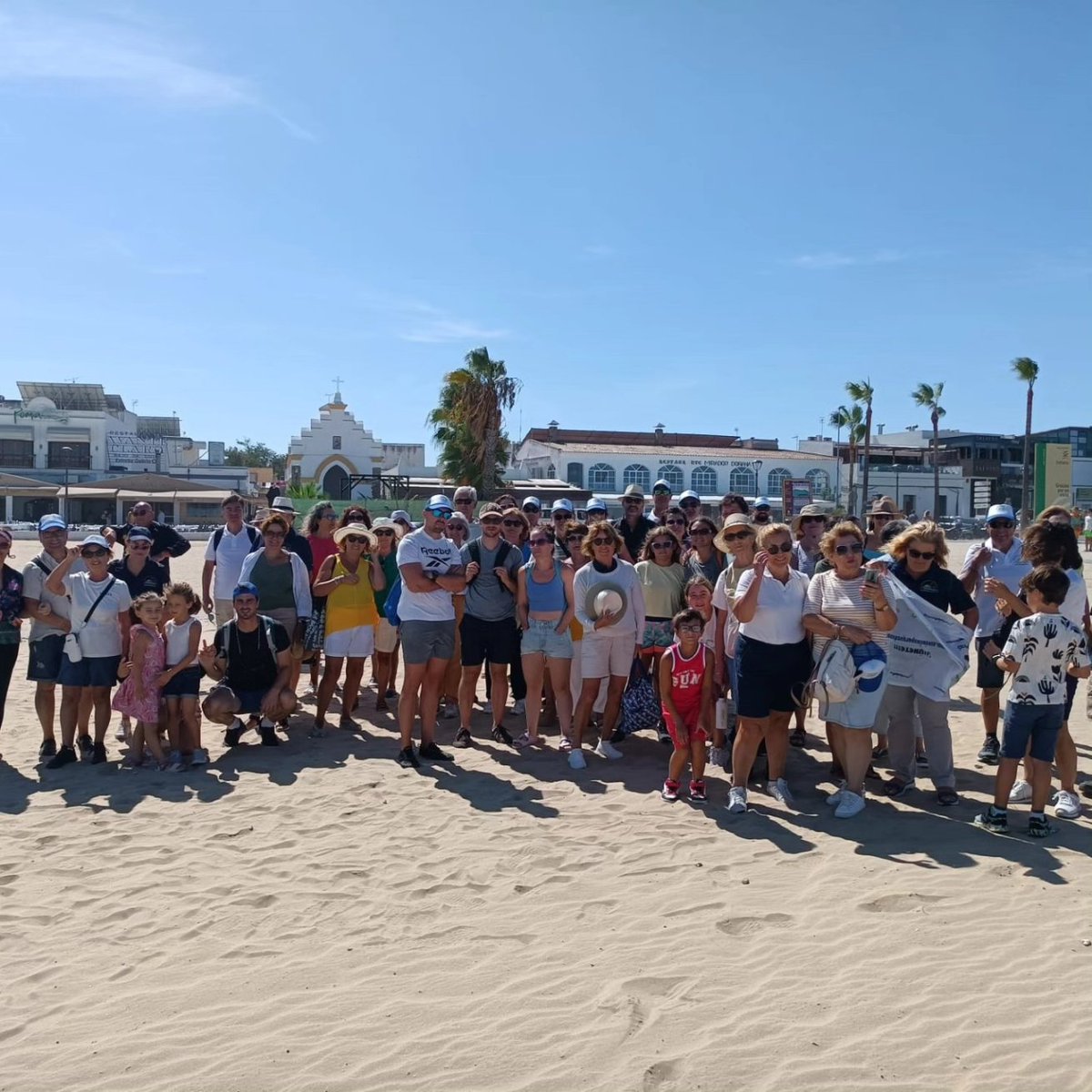 AsocParqueDunar's tweet photo. Ruta Matalascañas-Sanlúcar, unidas por Doñana.
#Sendereando por #Matalascañas, #SanlúcardeBarrameda, #Doñana. https://t.co/Baoo0xUrWB