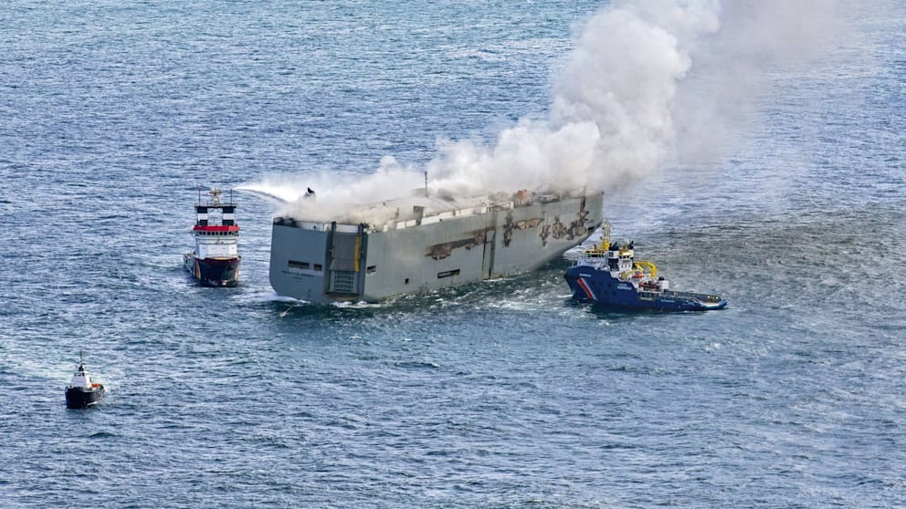 The Fremantle Highway investigation is providing initial findings: The electric cars on board were apparently not the cause of the devastating freighter fire, contrary to much populist speculation.

Sorry MSM, you wanted it so badly 

P.S. Don't be surprised if you find that no
