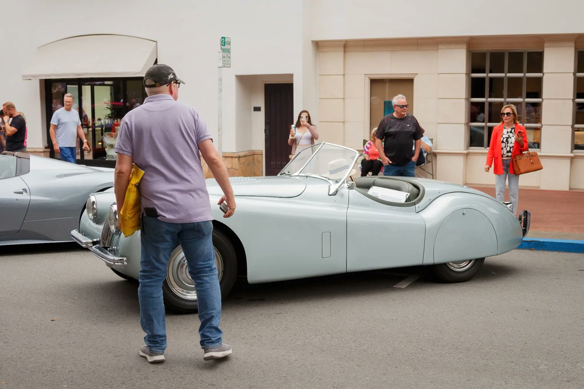 PrancingLeaders's tweet photo. From #JeffCarniePhotography: The Prancing Ponies Car Show at Carmel by the Sea, California is an absolute blast! This event brings together some of the most stunning and jaw-dropping cars you'll ever see, and the atmosphere is just electric. https://t.co/5LZdV1MZK3