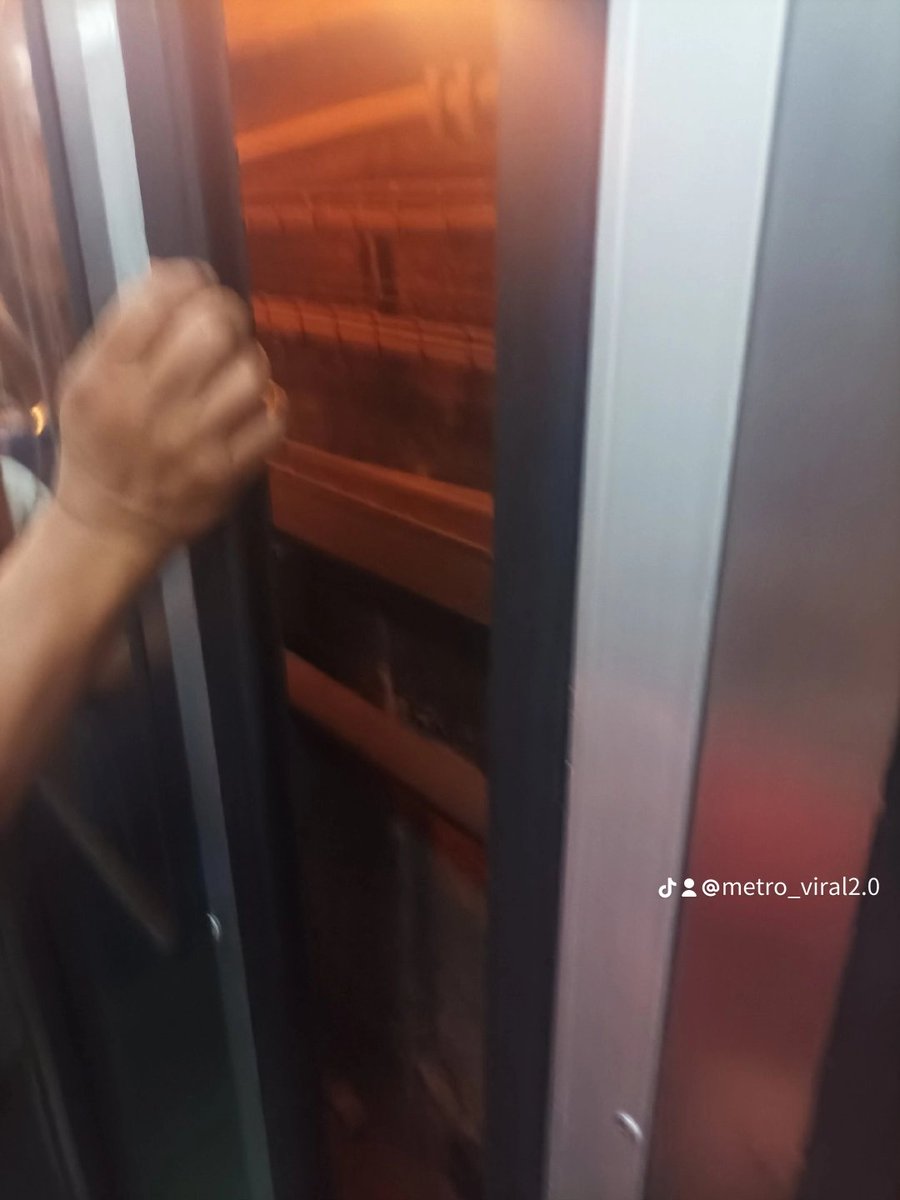 Viral Metro tweet media