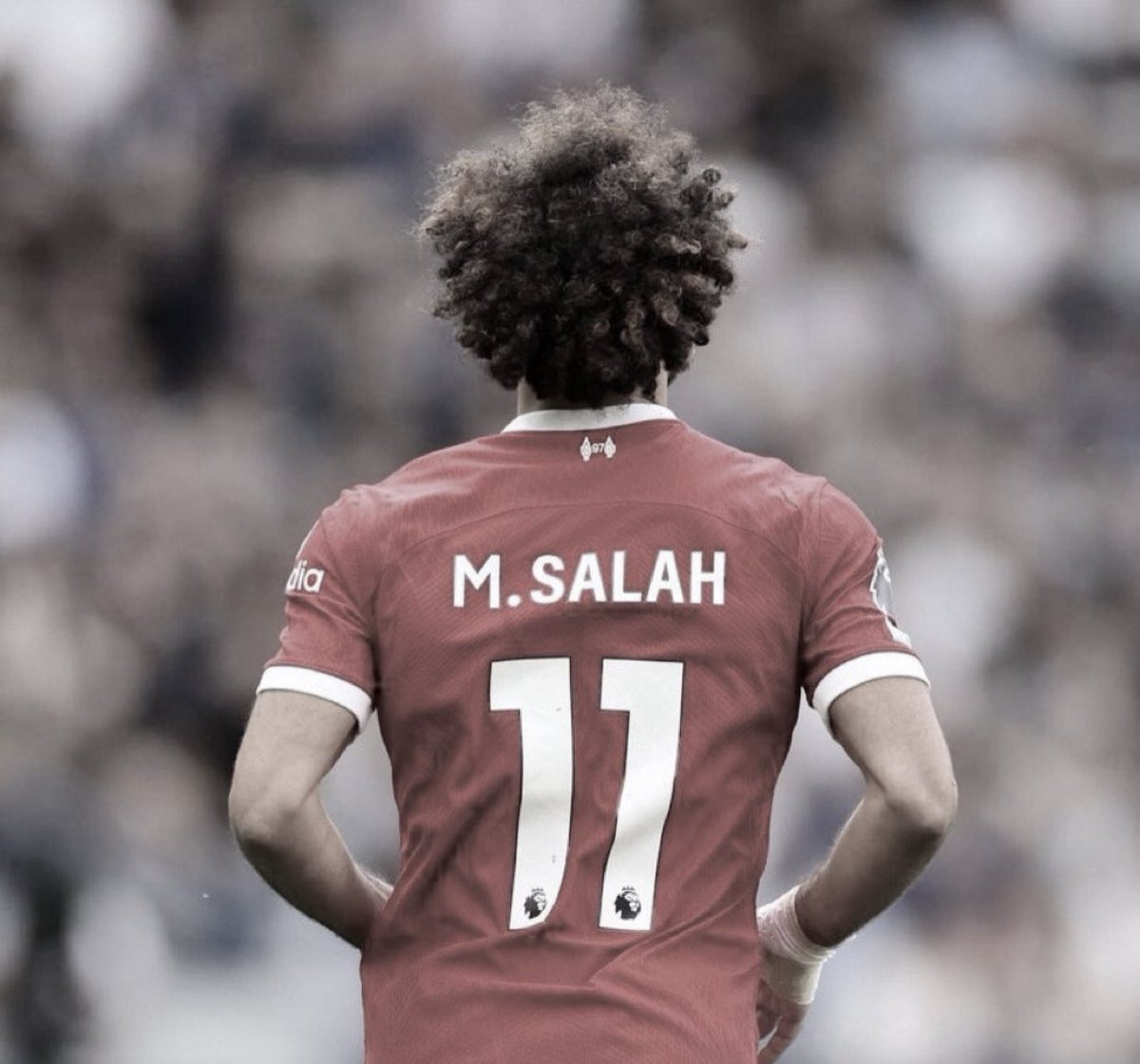 تجيبون من تجيبون والله ماعاد يهمني ولا عاد اهتم من بعد خبر صلاح انتهى شغفي انتهى حلمي
 انتهى كل شي كنت احلم فيه بوجوده معنا