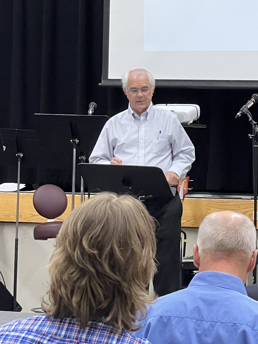 ginodean's tweet image. End of an era. Today was Steve final week after 28 years pastoring @redeemerparker. Grateful to have served alongside for the last 14 of those as worship leader and for his faithfulness and friendship.