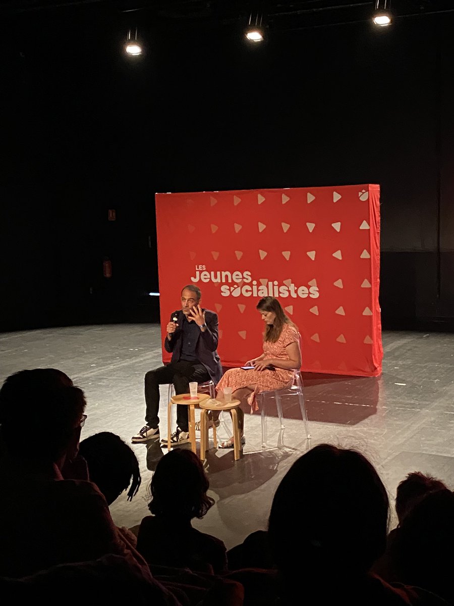 JeunesSoc62's tweet photo. Week-end placé sous le signe de la formation et du débat ! Nous étions présents à Blois à l’occasion du CamPuS 2023 du @partisocialiste et @lesJeunesSoc . 
Bravo pour cette belle édition et à l’année prochaine ! 🌹🌹 https://t.co/8UDeFVmyEZ