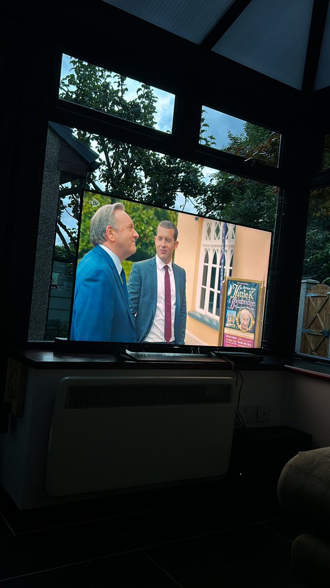 FMClarke1's tweet photo. New episode of Midsomer Murders - utterly perfect Sunday evening ☺️ https://t.co/aJqHNCGWgQ