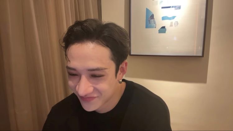 beyondyasmin's tweet photo. “he’s just so channie” of the day https://t.co/xFO5jWpb6c