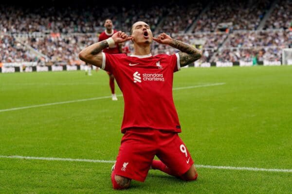 RobTheCasbah's tweet photo. This never gets old. #lfc #Newcastle https://t.co/FSKDosHjE2