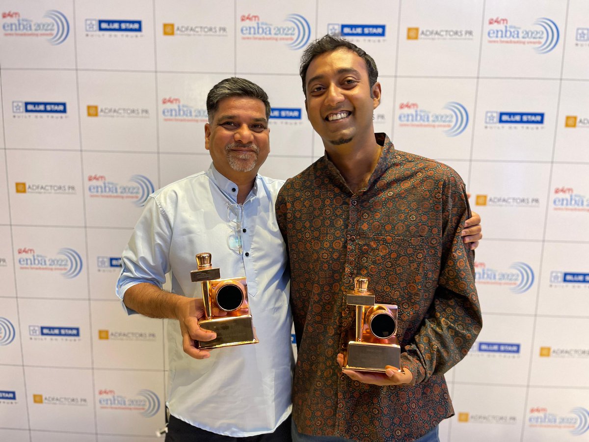 rajeshranchvi's tweet photo. Several ENBA awards tonight, team BBC India, many talented individuals like Debalin Roy, Sharad Badhe, Sarika Singh Amresh Dwivedi, Jugal Purohit Divya Arya and  many ⭐️ 🌟 who worked in the background to make it happen under the leadership of @rupa_jha https://t.co/SFSV6aKXrx