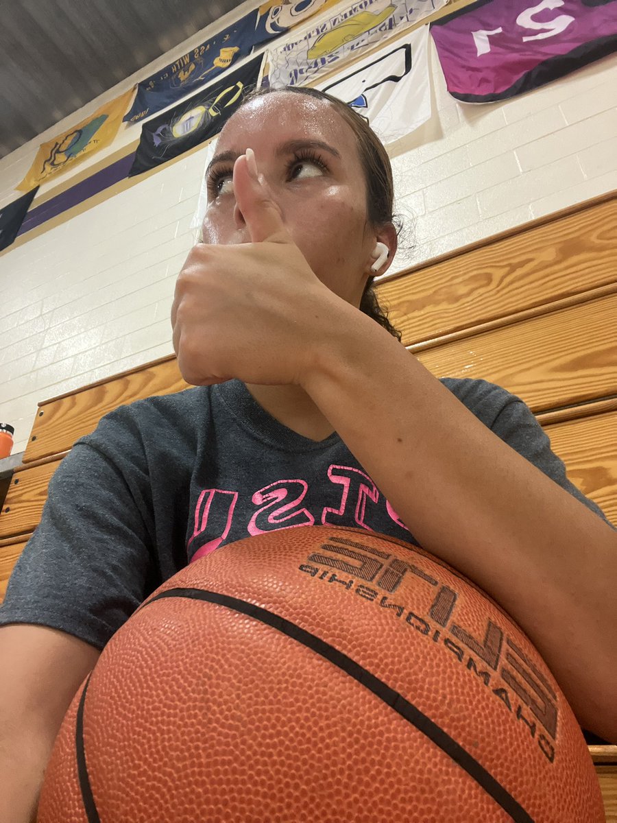 Amarilis Shubick 💫 (@hoodi_rilis) on Twitter photo I’m home 💜🏡 Move in day vibes
Thank you to Perkiomen, my family and Coach Kerrie for the opportunity 💜🫶🏼
<a href="/PerkiomenSchool/">Perkiomen School</a> <a href="/PerkBasketball/">Perkiomen School Basketball</a> <a href="/coach_kerrie/">CoachK_kosakowski</a> <a href="/TeamSharp23/">Coach Sharp</a> <a href="/NJLadiesHoops/">NJ Ladies Hoops</a> I’m home 💜🏡 Move in day vibes
Thank you to Perkiomen, my family and Coach Kerrie for the opportunity 💜🫶🏼
<a href="/PerkiomenSchool/">Perkiomen School</a> <a href="/PerkBasketball/">Perkiomen School Basketball</a> <a href="/coach_kerrie/">CoachK_kosakowski</a> <a href="/TeamSharp23/">Coach Sharp</a> <a href="/NJLadiesHoops/">NJ Ladies Hoops</a>