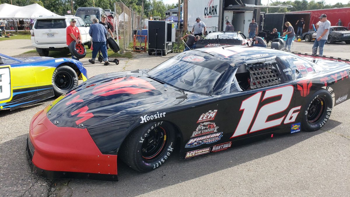 Derek Griffith has twice finished on the podium in the Oxford 250. He was runner-up to Travis Benjamin in 2019 and third in 2022. DG set the fast time in the second round of SLM practice this morning at Oxford. ⏰: 1 PM ET 📺: RacingAmerica.tv