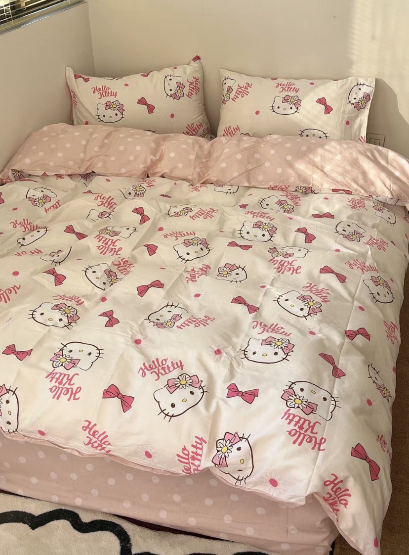 hello kitty bedsheets