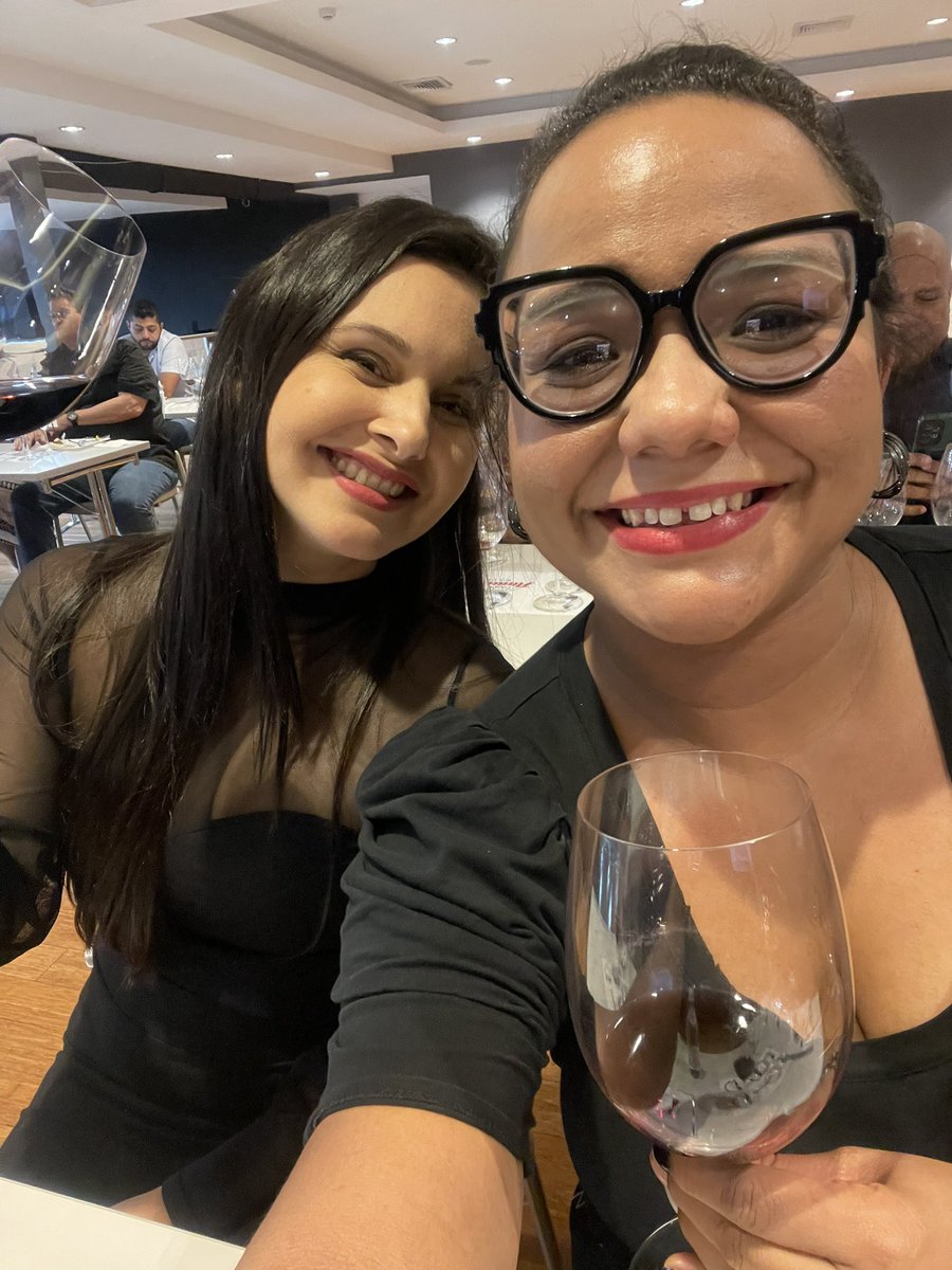 larisa129's tweet photo. Yo estoy con la gente que quiere que esté 🫶🏻🫶🏻

Apertura #PanamaFlamencoWeek
Lanzamiento #ToyotaInnova @RicardoPerezSA 
Lanzamiento #TacoWeek  @PanamaWeek 
Lanzamiento @wingo 

@BuenMomentopa https://t.co/tTziYNLKmN