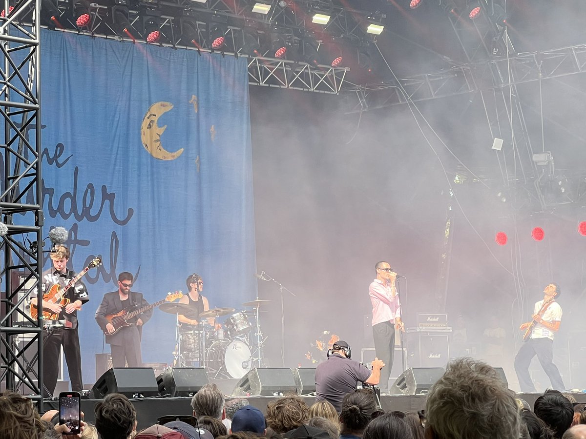 surfbga's tweet photo. The murder capital live @rockenseine https://t.co/6Gmwsp3WMh
