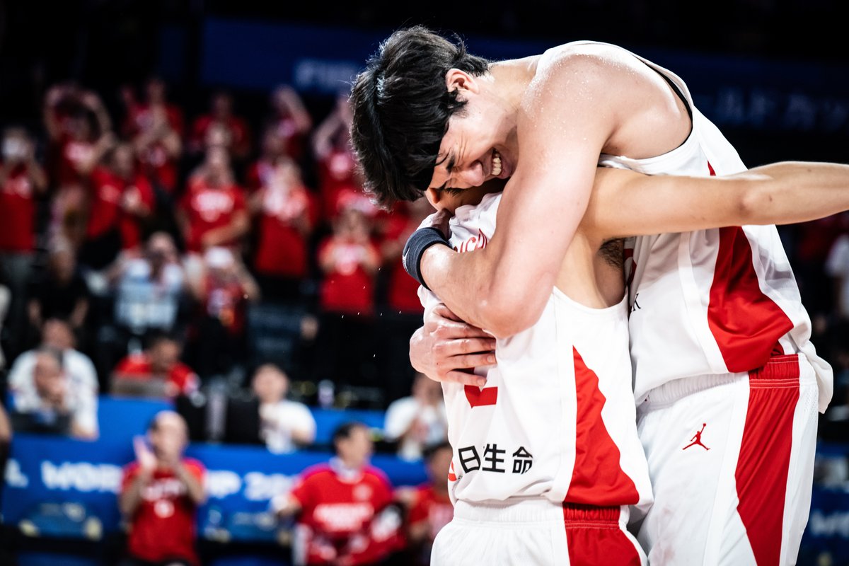 ntv_basketball's tweet photo. WIN!!!!!!

#AkatsukiJapan #FIBAWC https://t.co/NSmFDbHNdw
